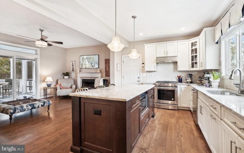 9037 PATTON BOULEVARD