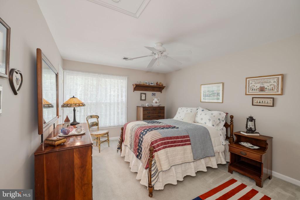7109 AYERS MEADOW LANE
