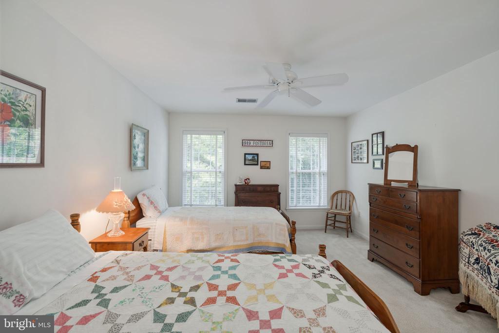 7109 AYERS MEADOW LANE