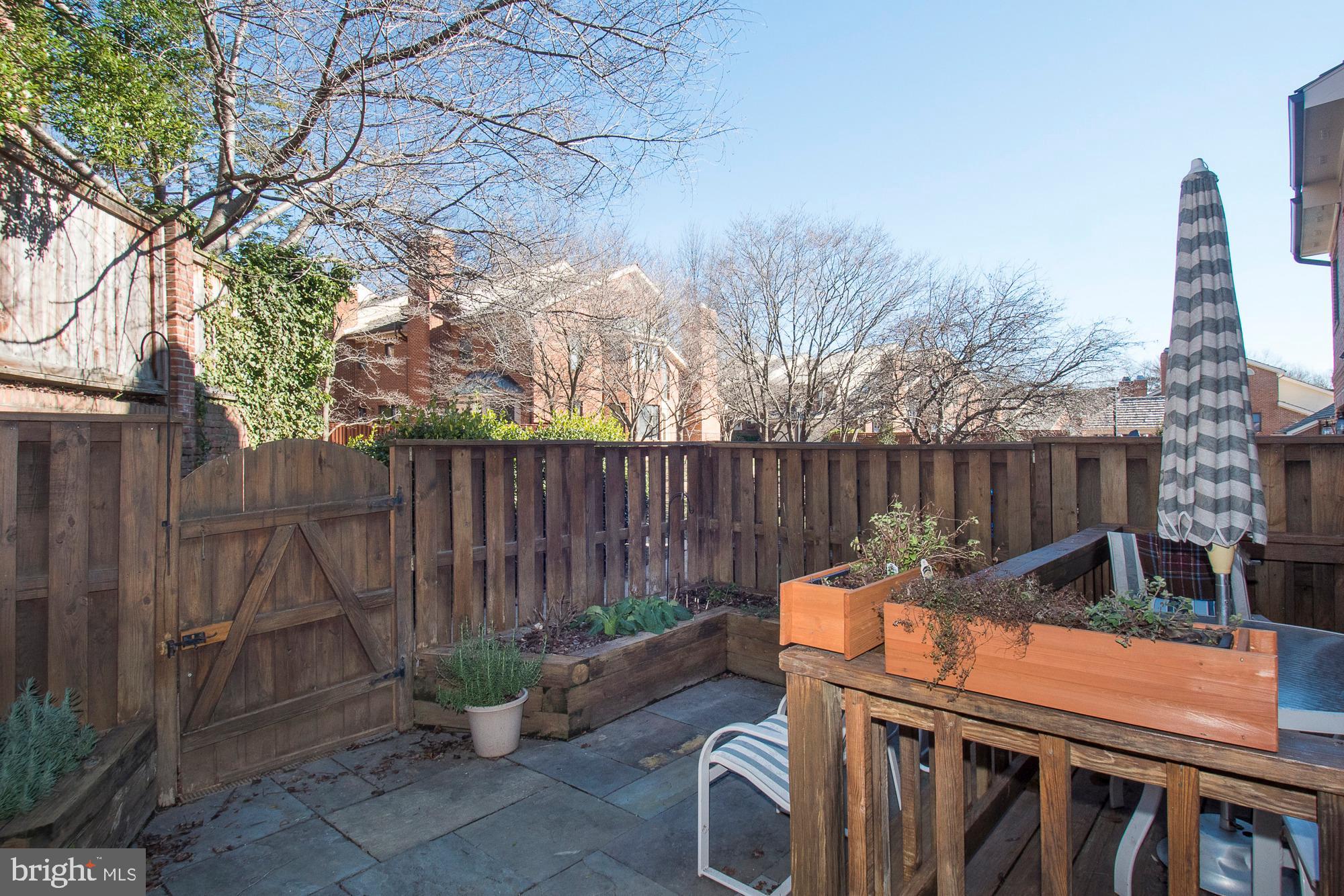 1445 HAMPTON HILL CIRCLE