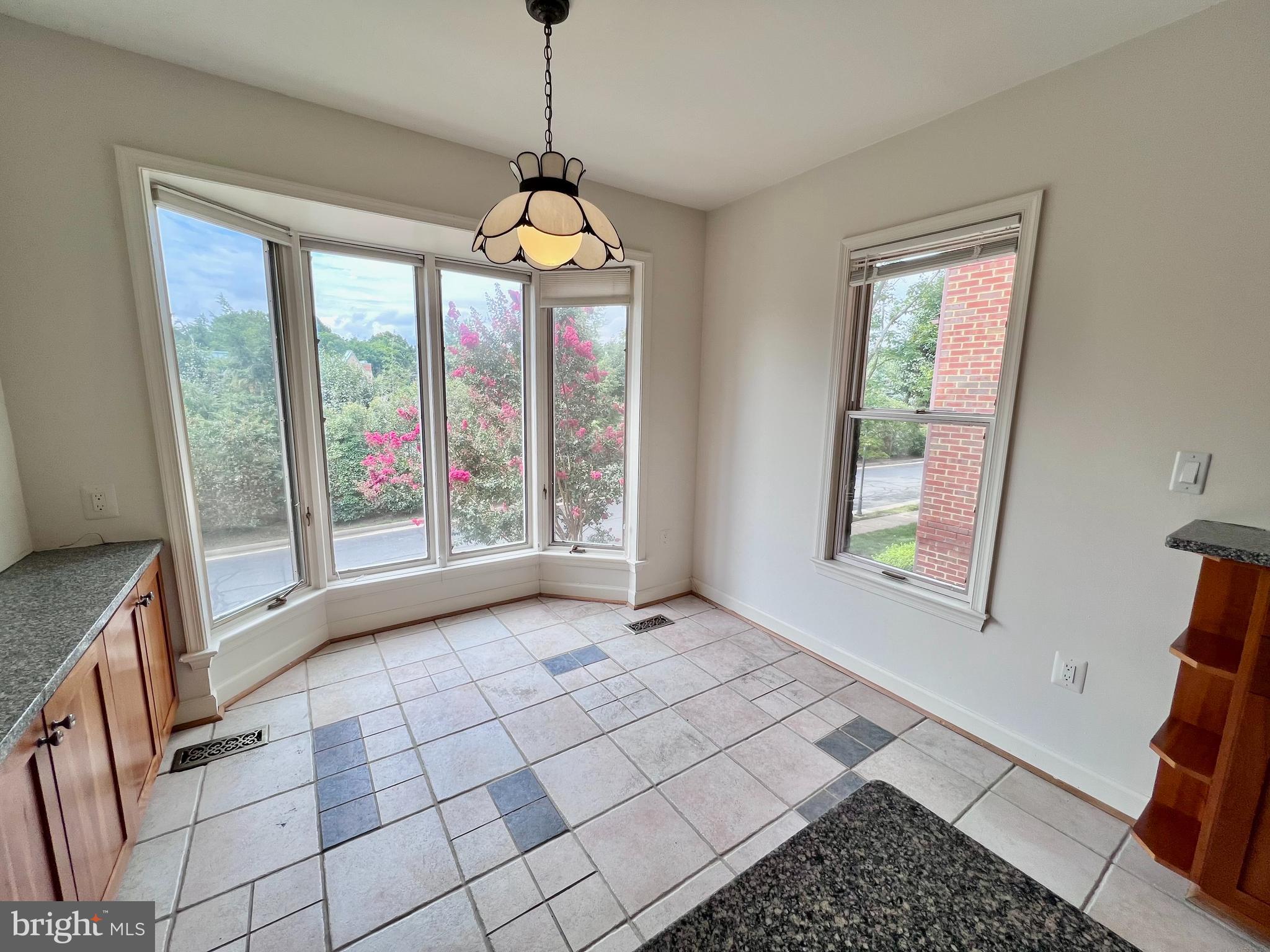 1445 HAMPTON HILL CIRCLE