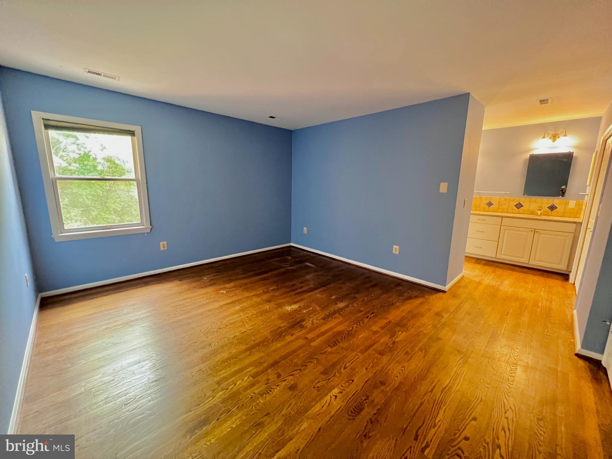 1445 HAMPTON HILL CIRCLE