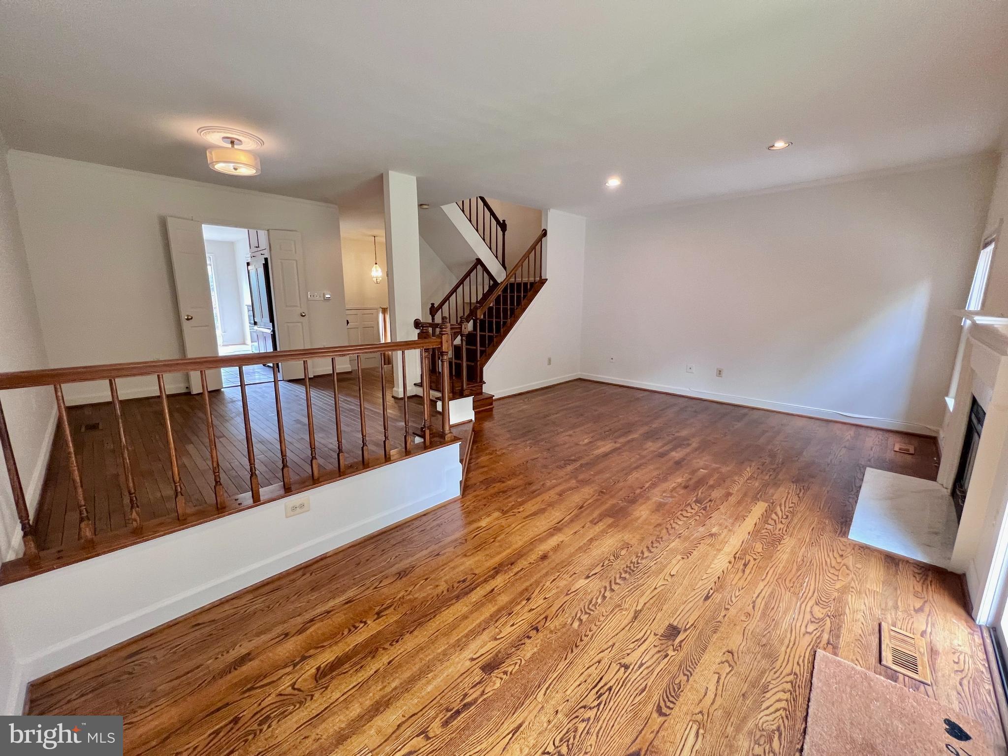 1445 HAMPTON HILL CIRCLE