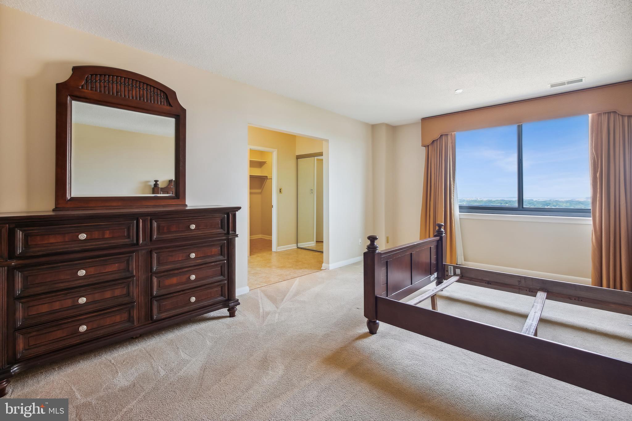 3709 S GEORGE MASON DRIVE 1705