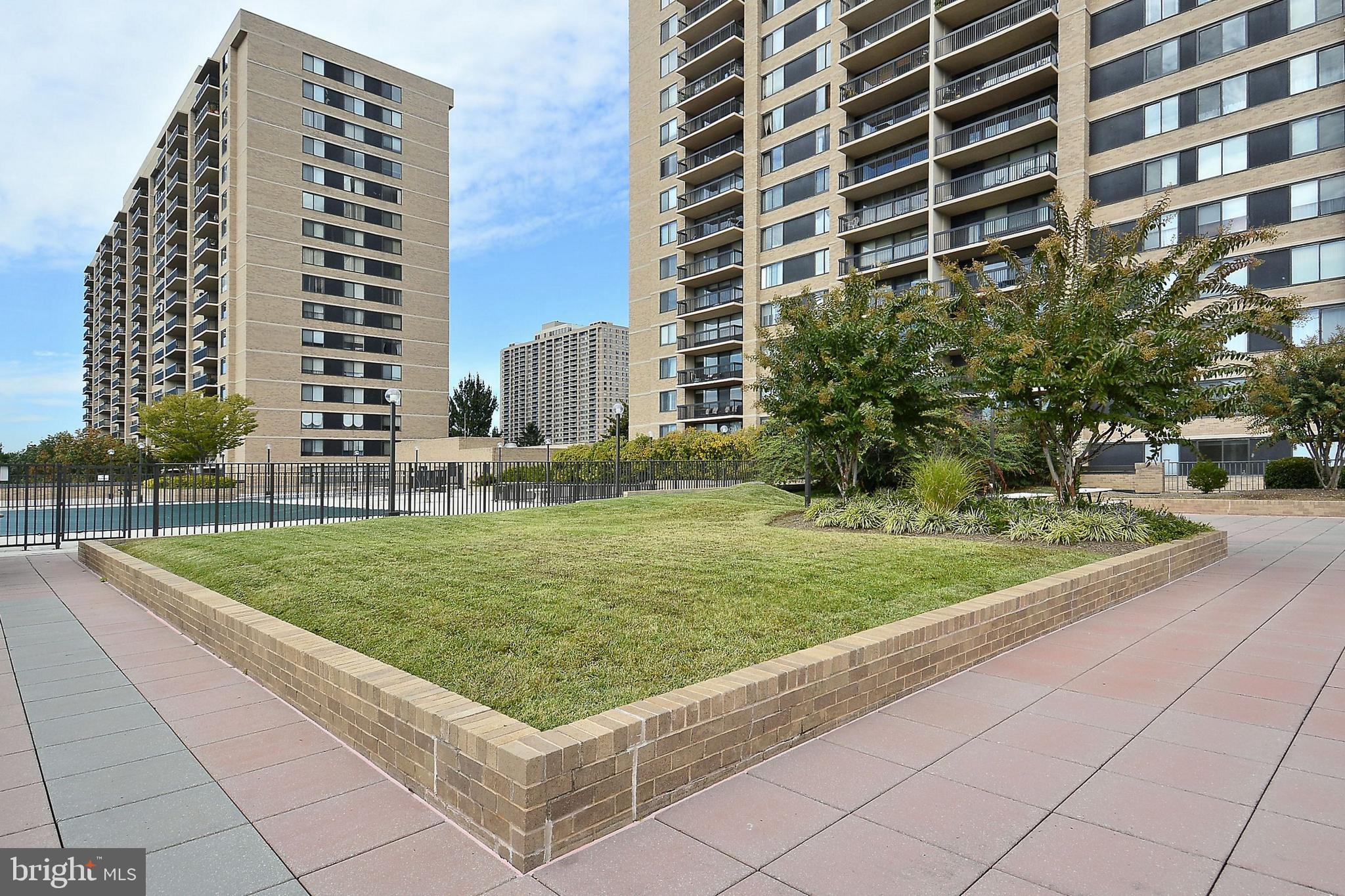 3709 S GEORGE MASON DRIVE 1705