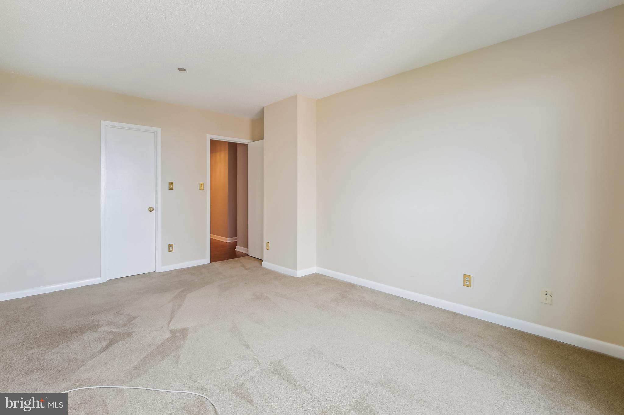 3709 S GEORGE MASON DRIVE 1705