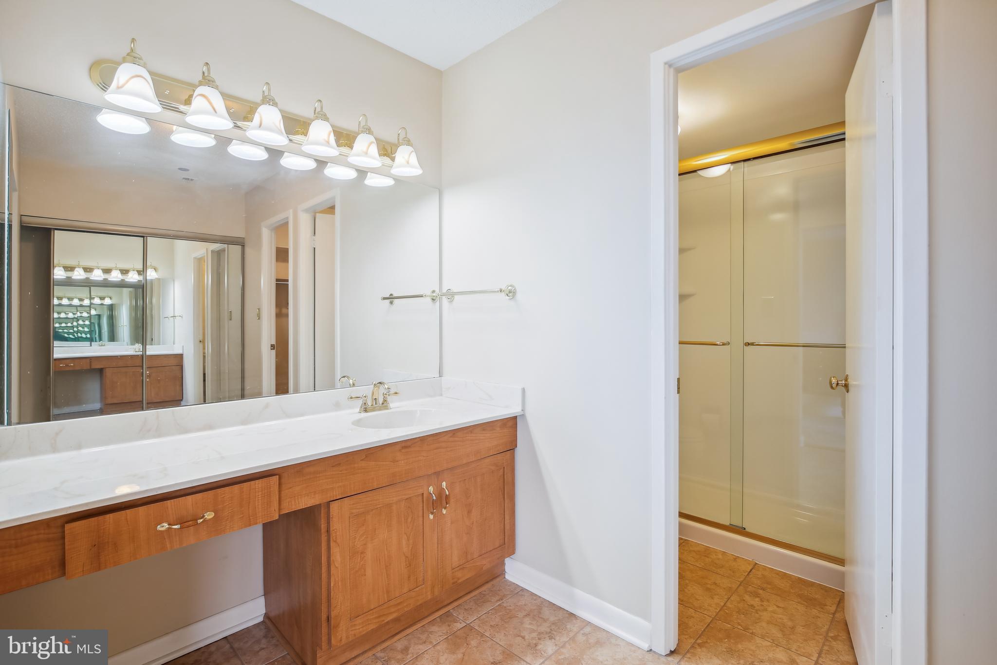 3709 S GEORGE MASON DRIVE 1705