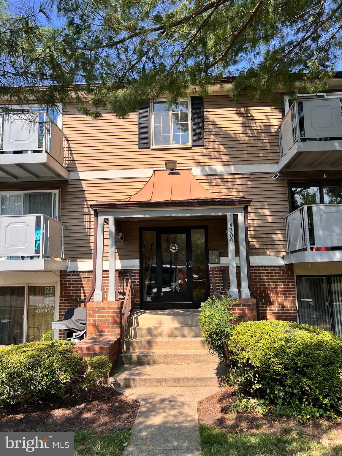 4300 BUCKMAN ROAD H H