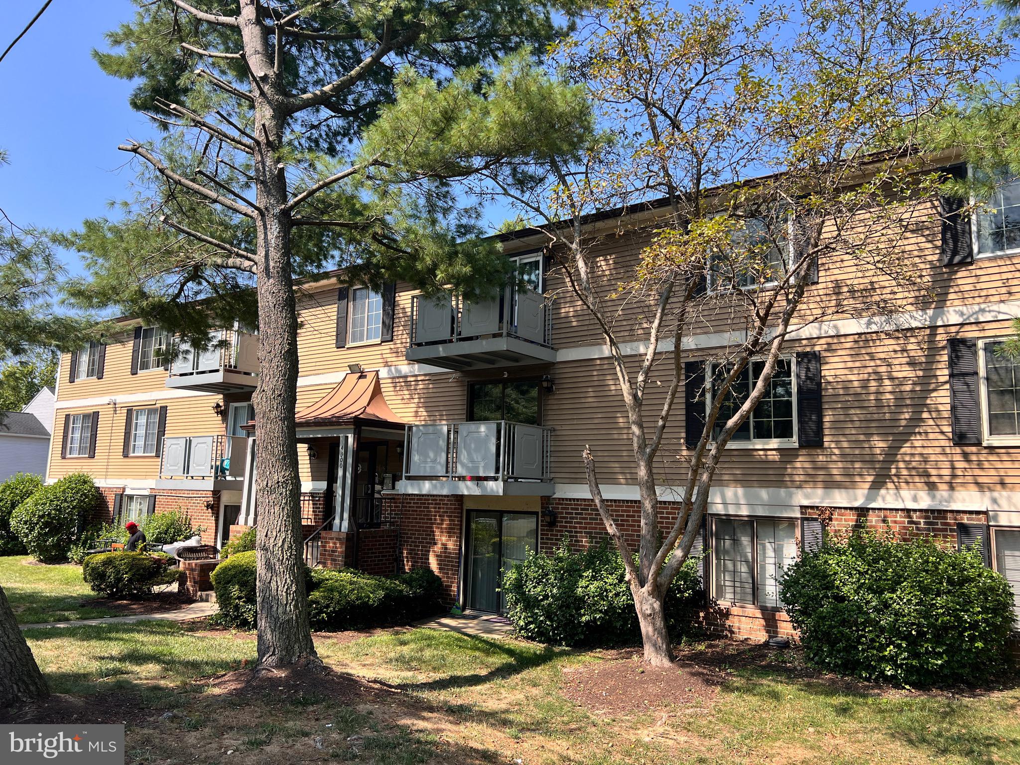 4300 BUCKMAN ROAD H H