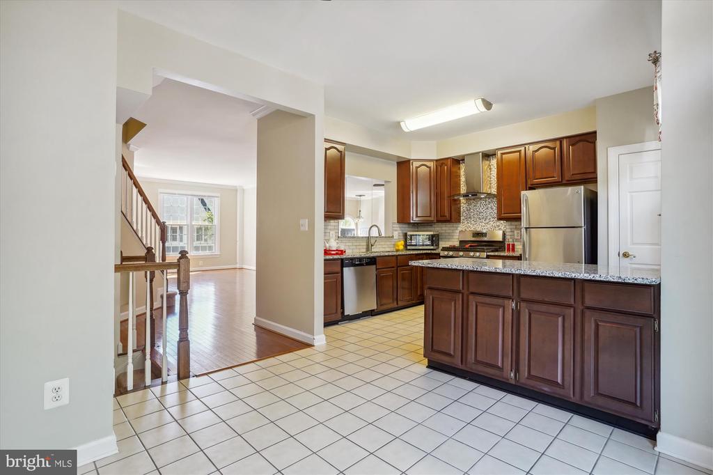 3618 RANSOM PLACE