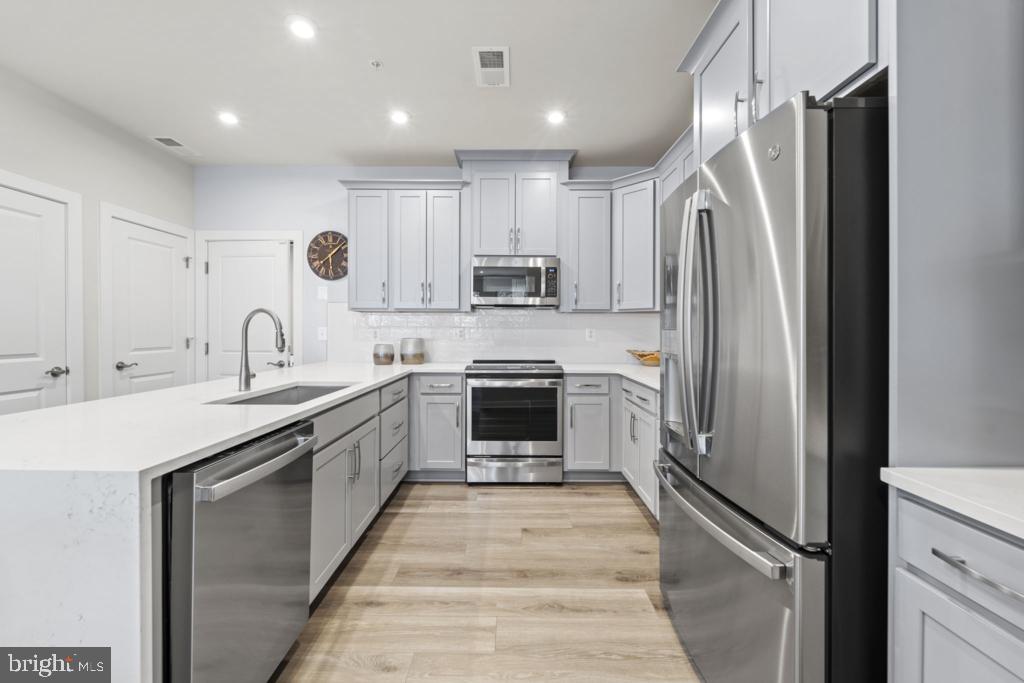 13550 INNOVATION STATION LOOP