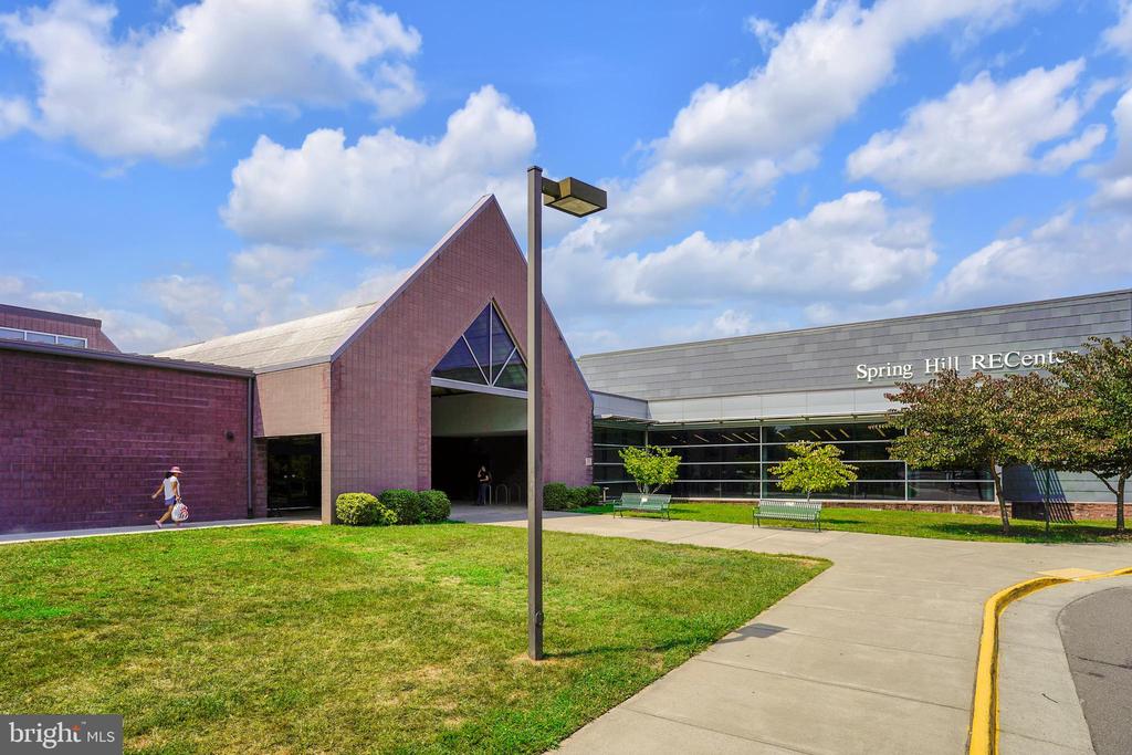 8017 AGIN COURT