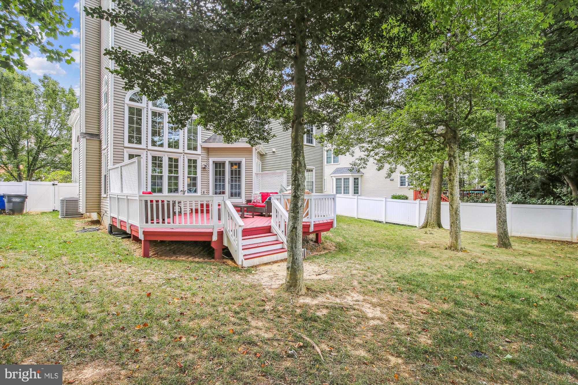 2576 HOLLY MANOR DRIVE