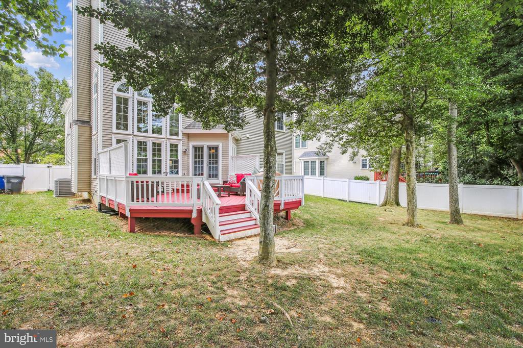 2576 HOLLY MANOR DRIVE
