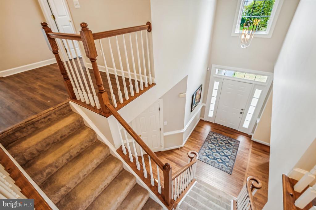 2576 HOLLY MANOR DRIVE
