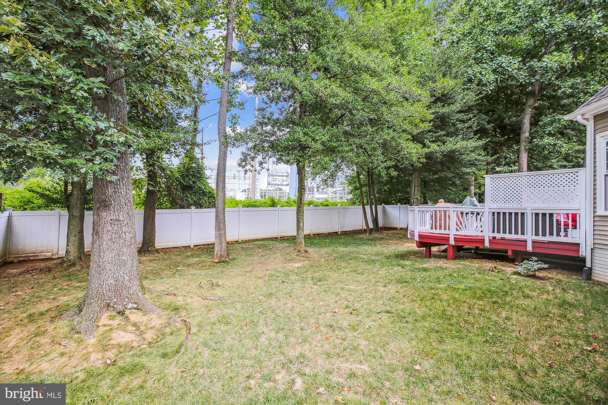 2576 HOLLY MANOR DRIVE