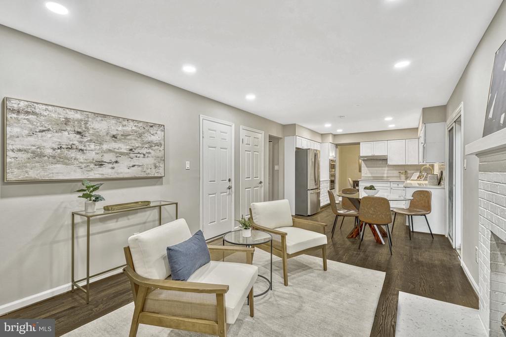 3117 WATERSIDE LANE