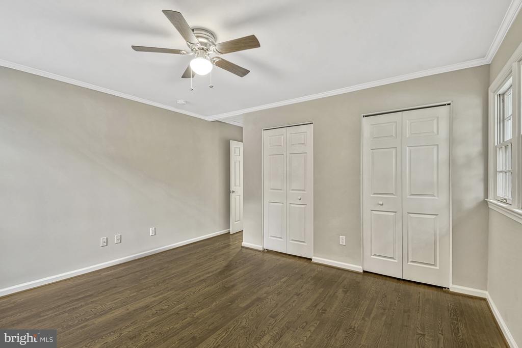 3117 WATERSIDE LANE