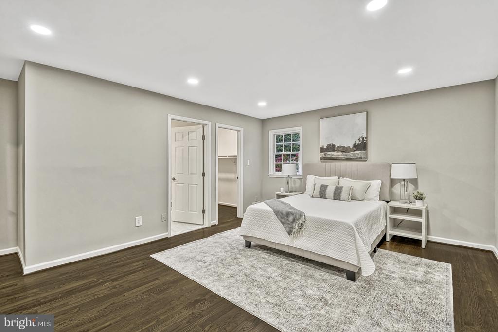 3117 WATERSIDE LANE