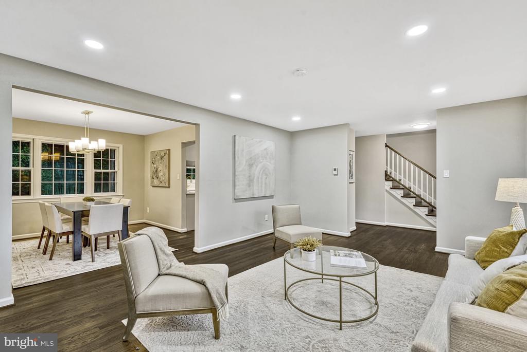 3117 WATERSIDE LANE