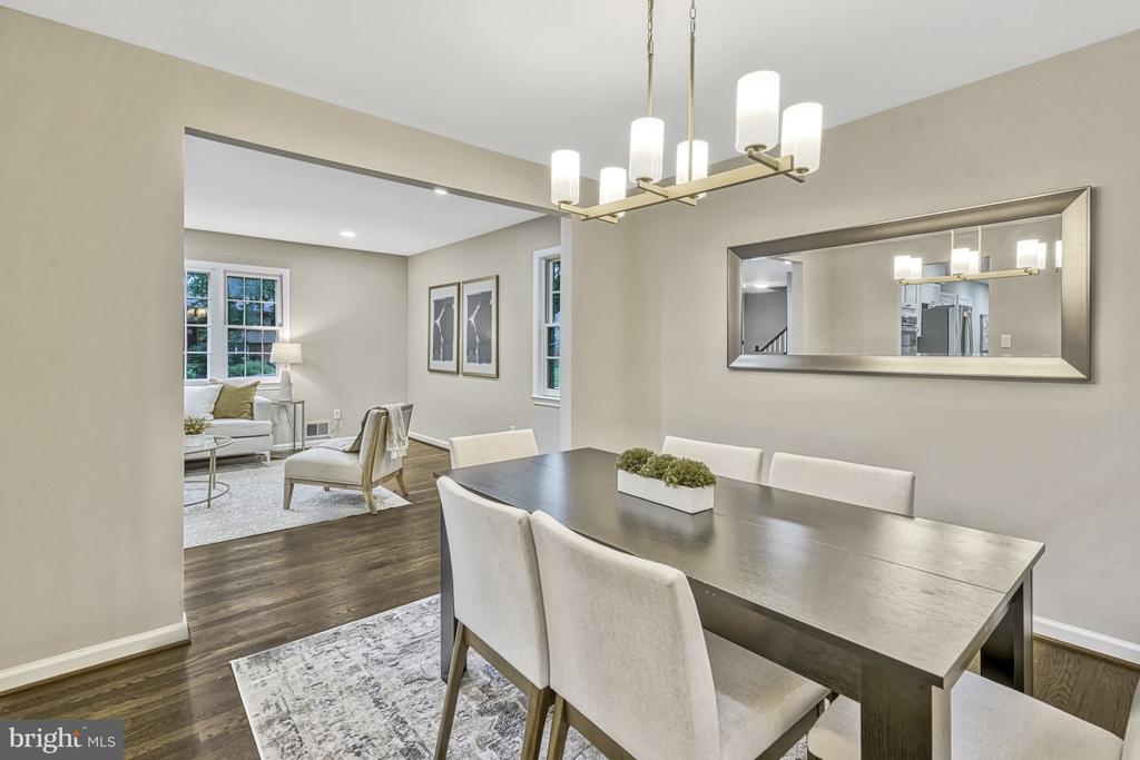 3117 WATERSIDE LANE