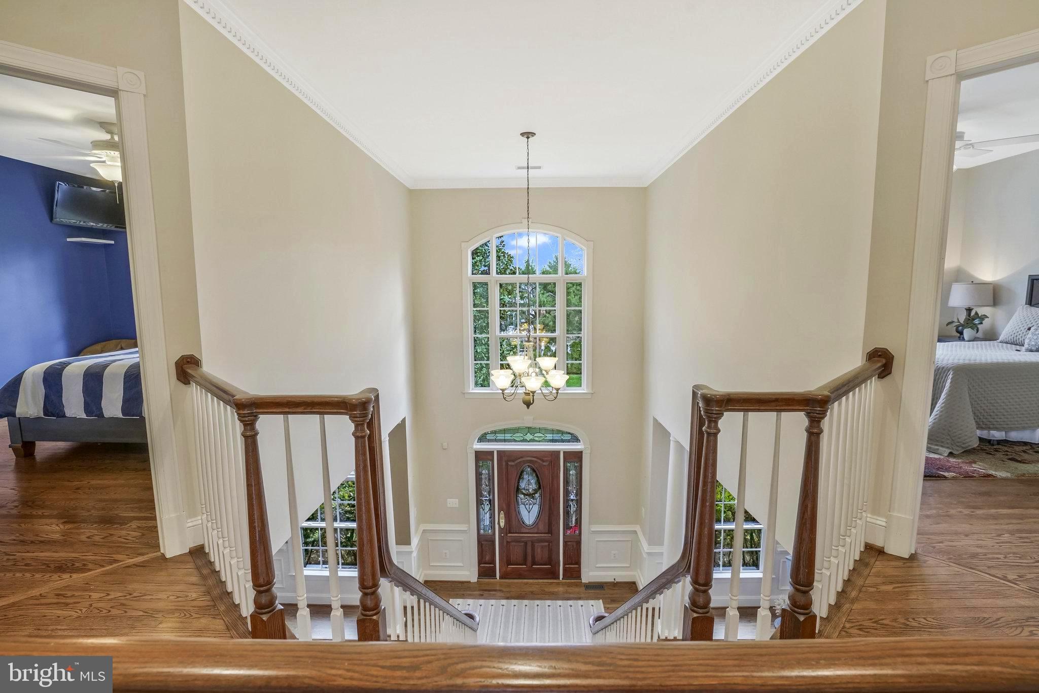 2504 SHERWOOD HALL LANE