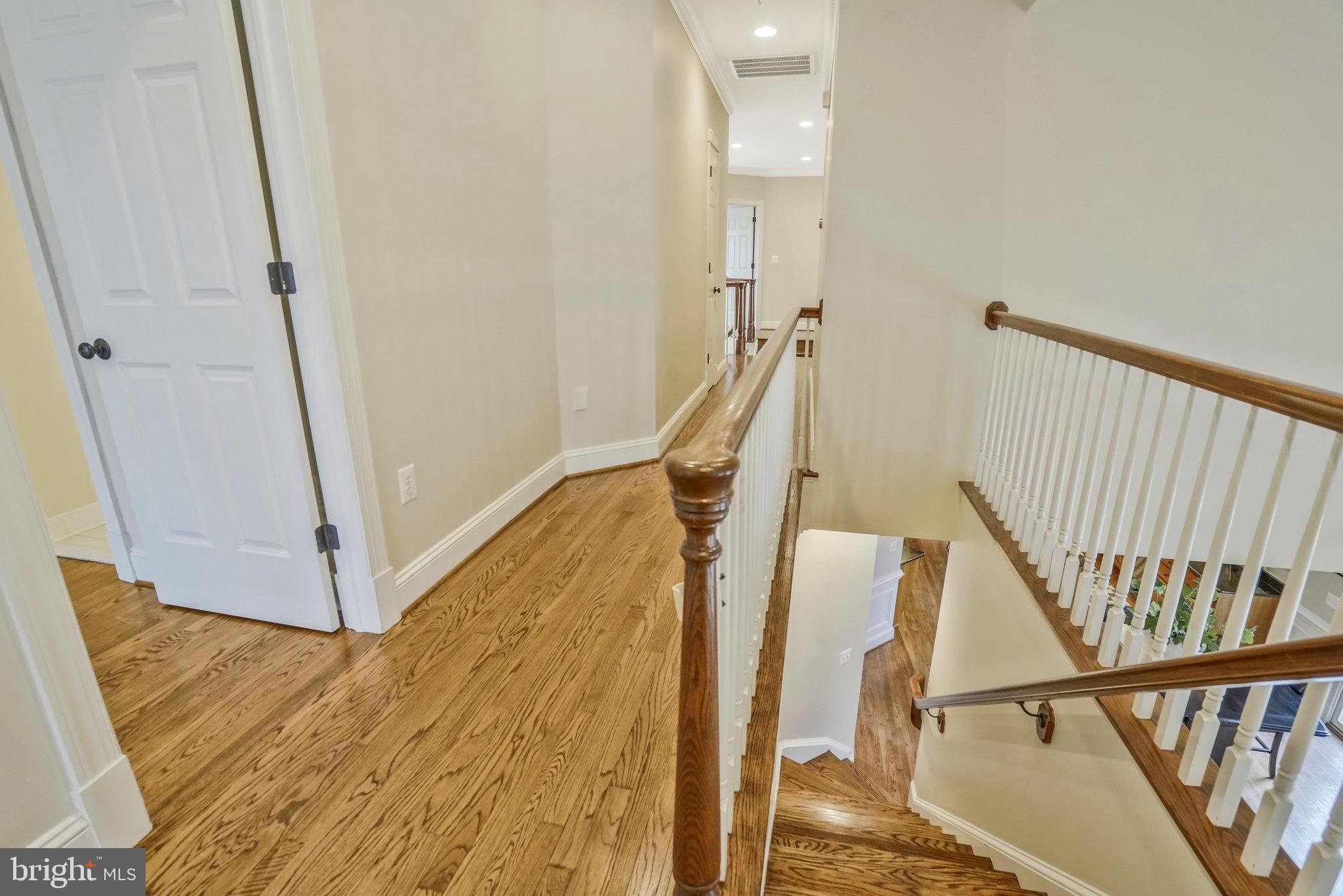 2504 SHERWOOD HALL LANE