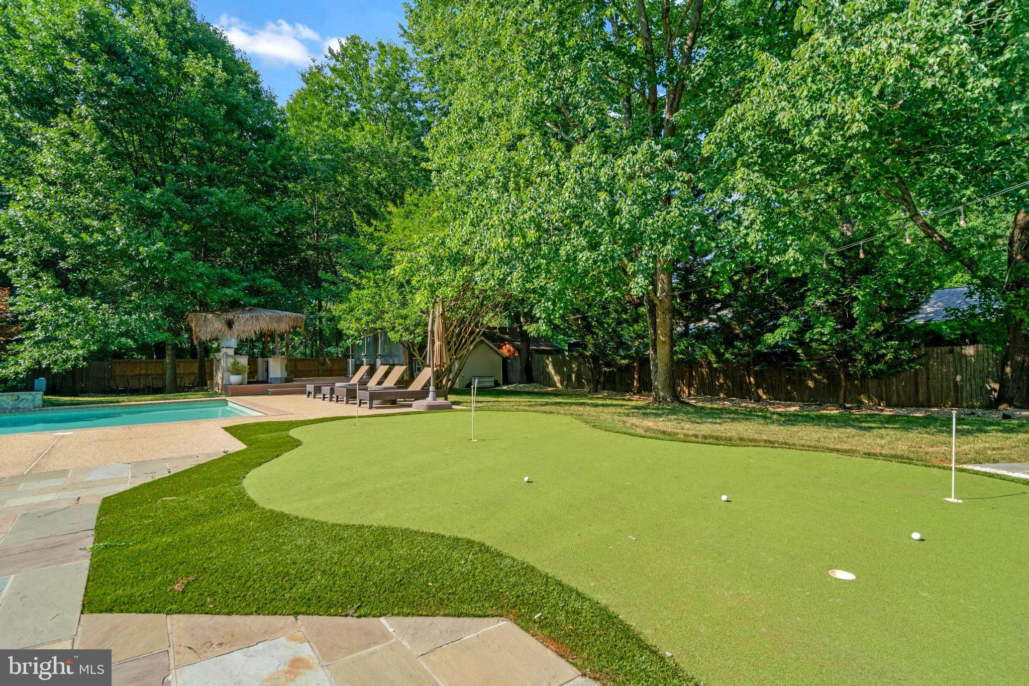 2504 SHERWOOD HALL LANE