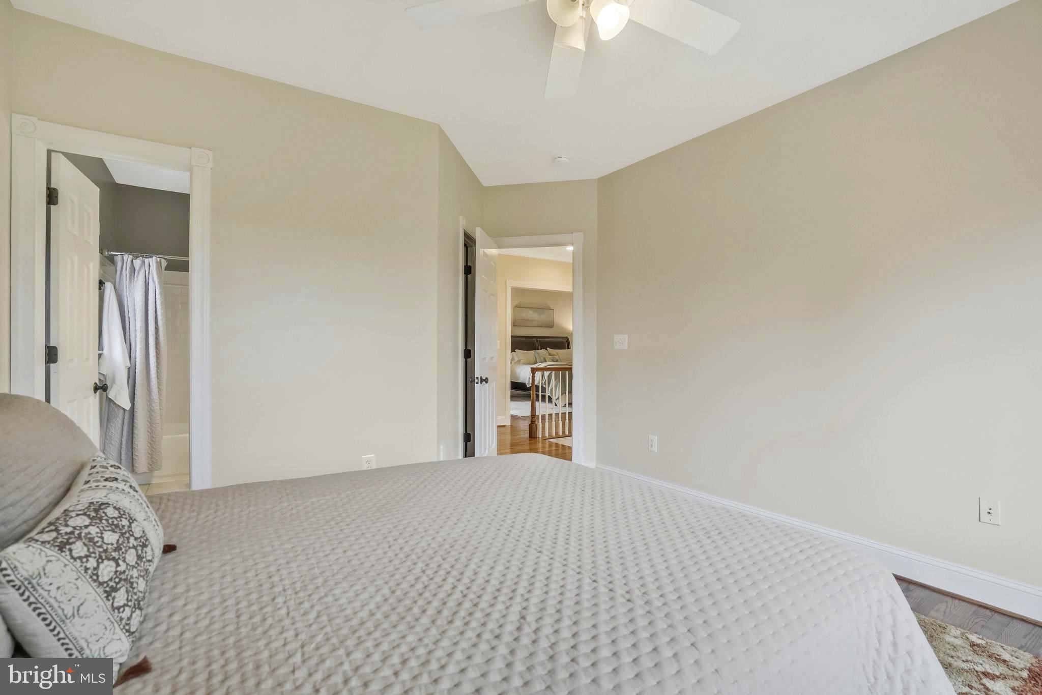 2504 SHERWOOD HALL LANE