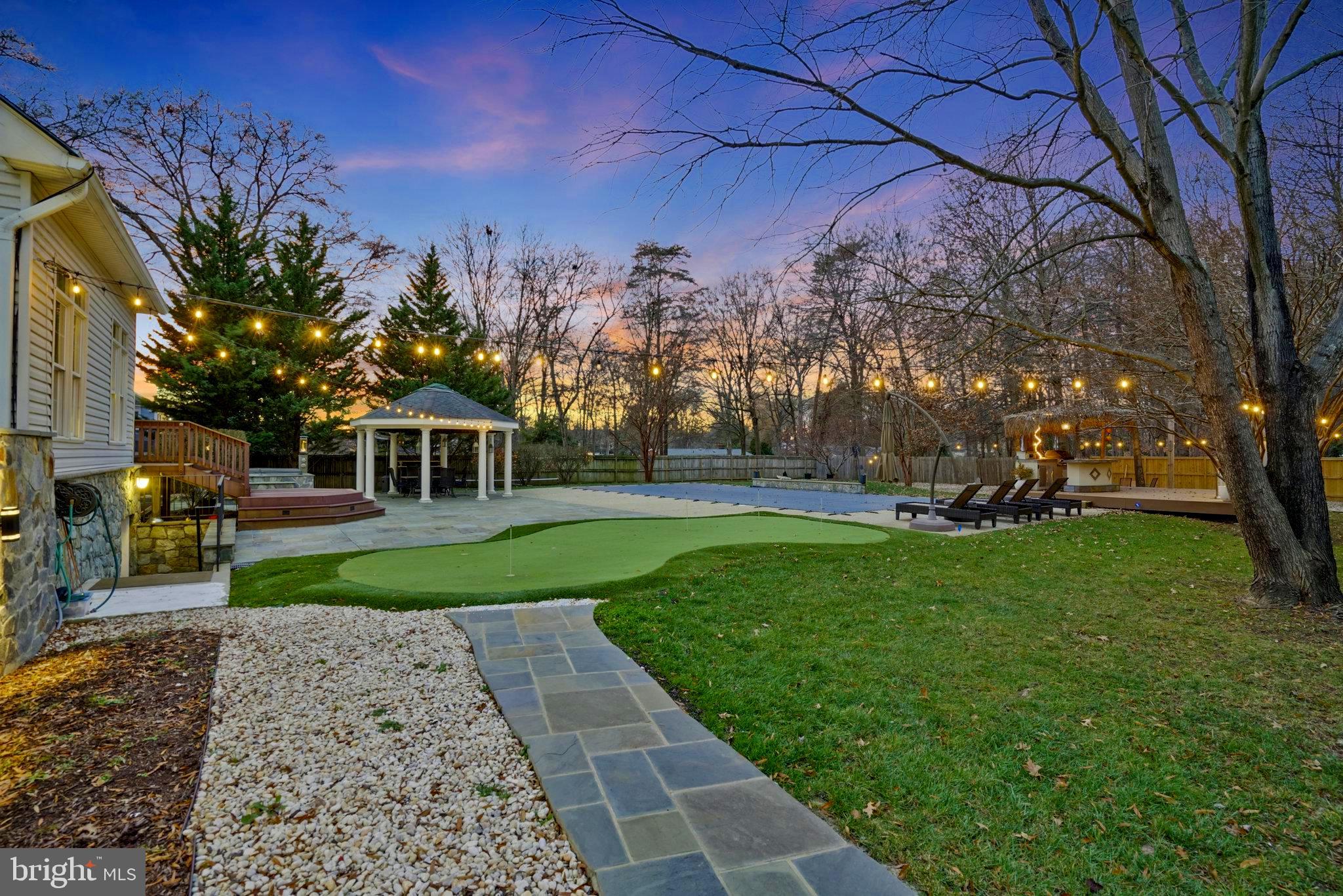 2504 SHERWOOD HALL LANE