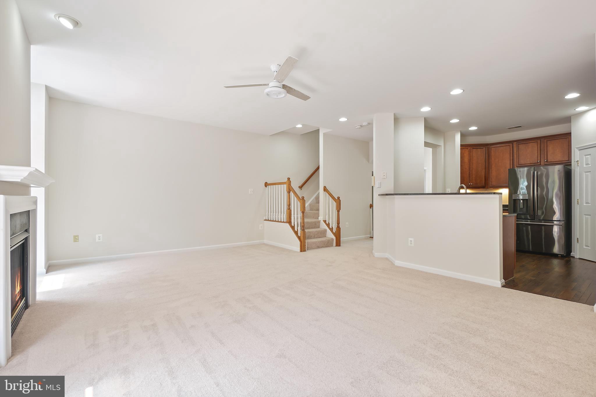 8576 WYNGATE MANOR COURT