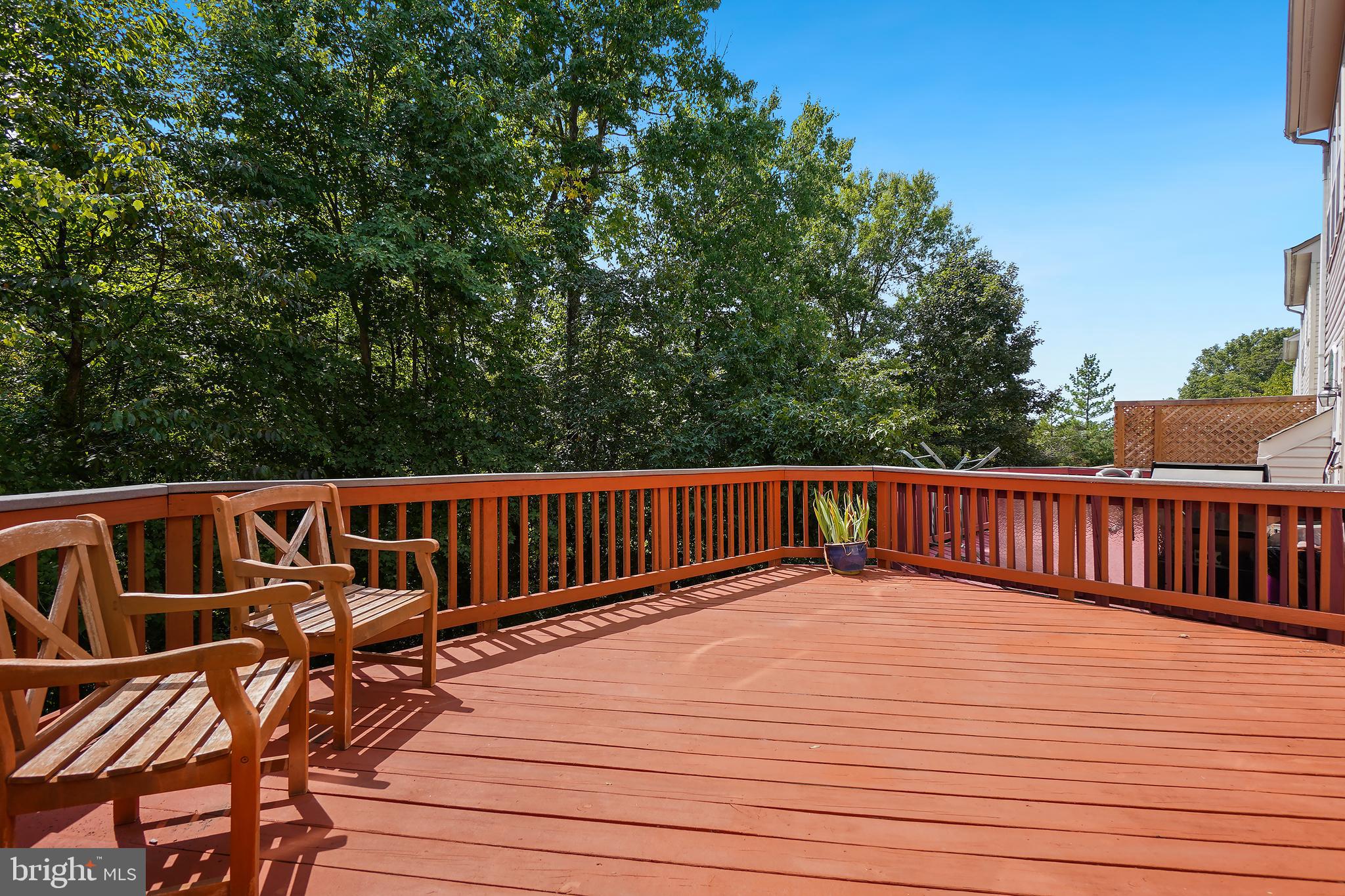 8576 WYNGATE MANOR COURT