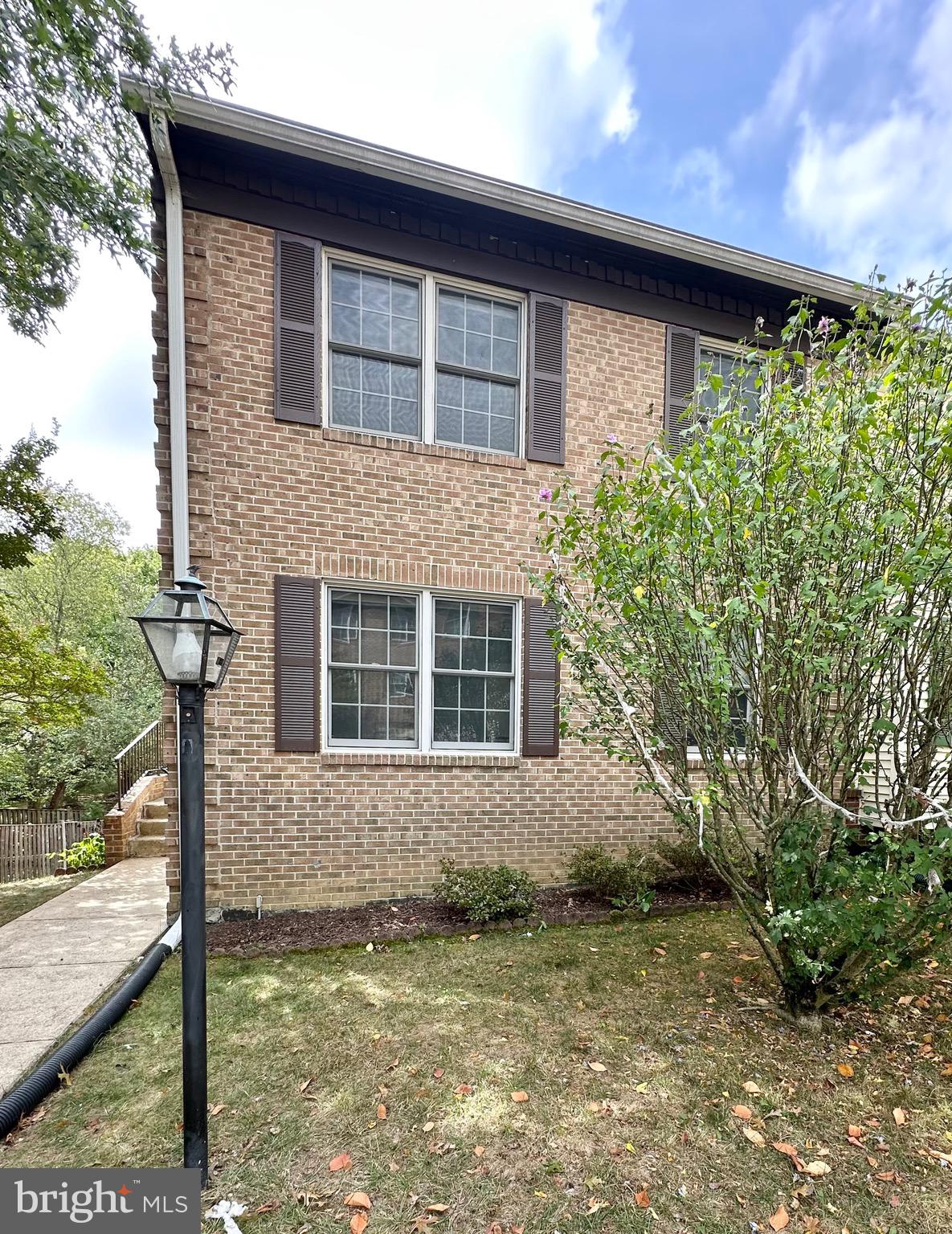 6165 CASTLETOWN WAY