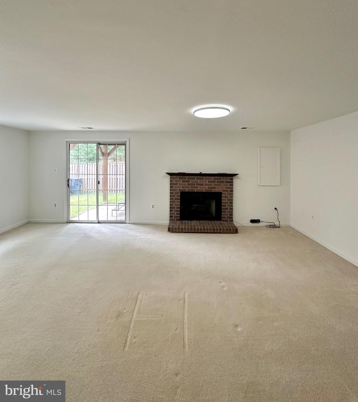 6165 CASTLETOWN WAY