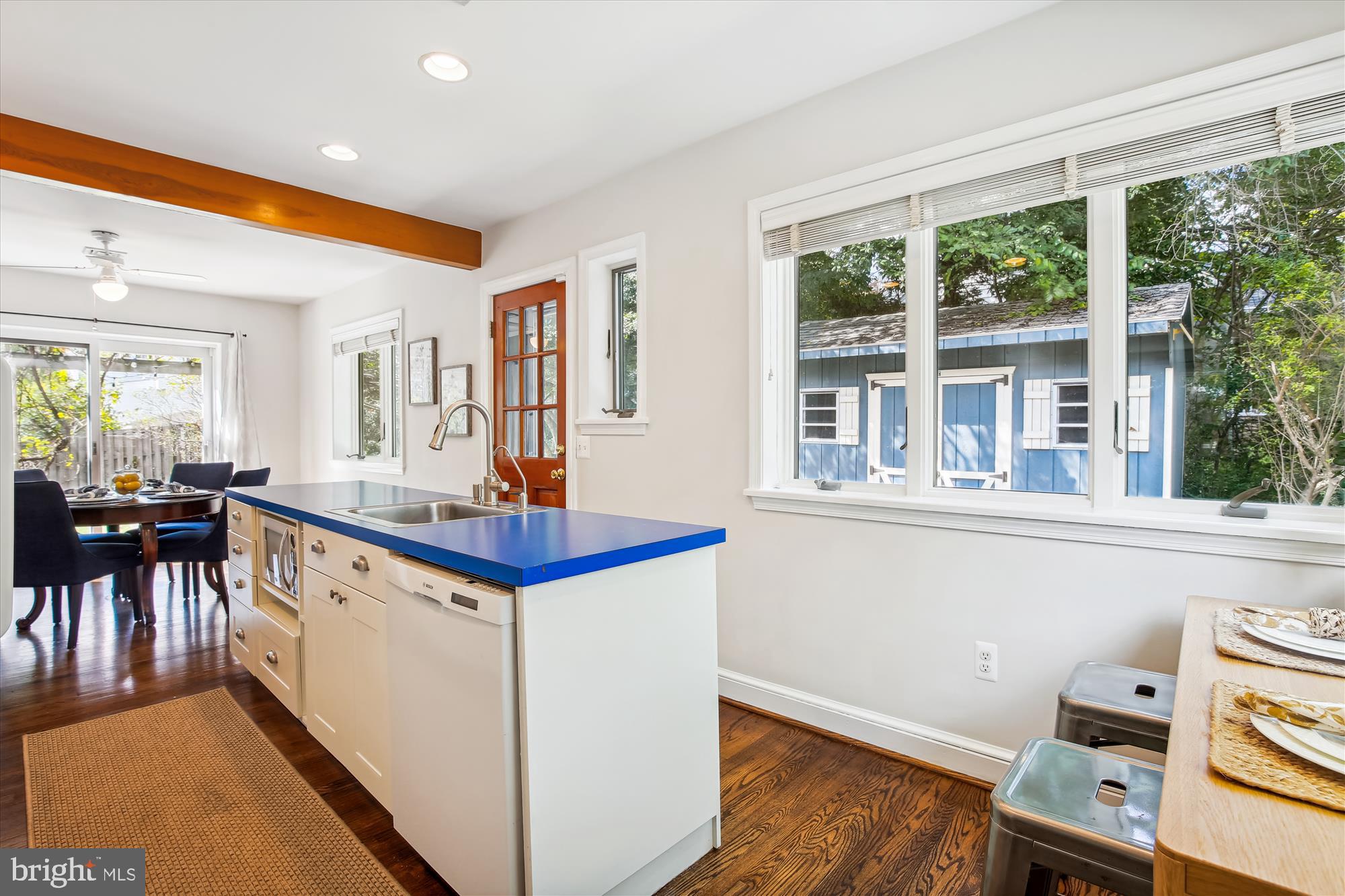 2824 SUMMERFIELD ROAD