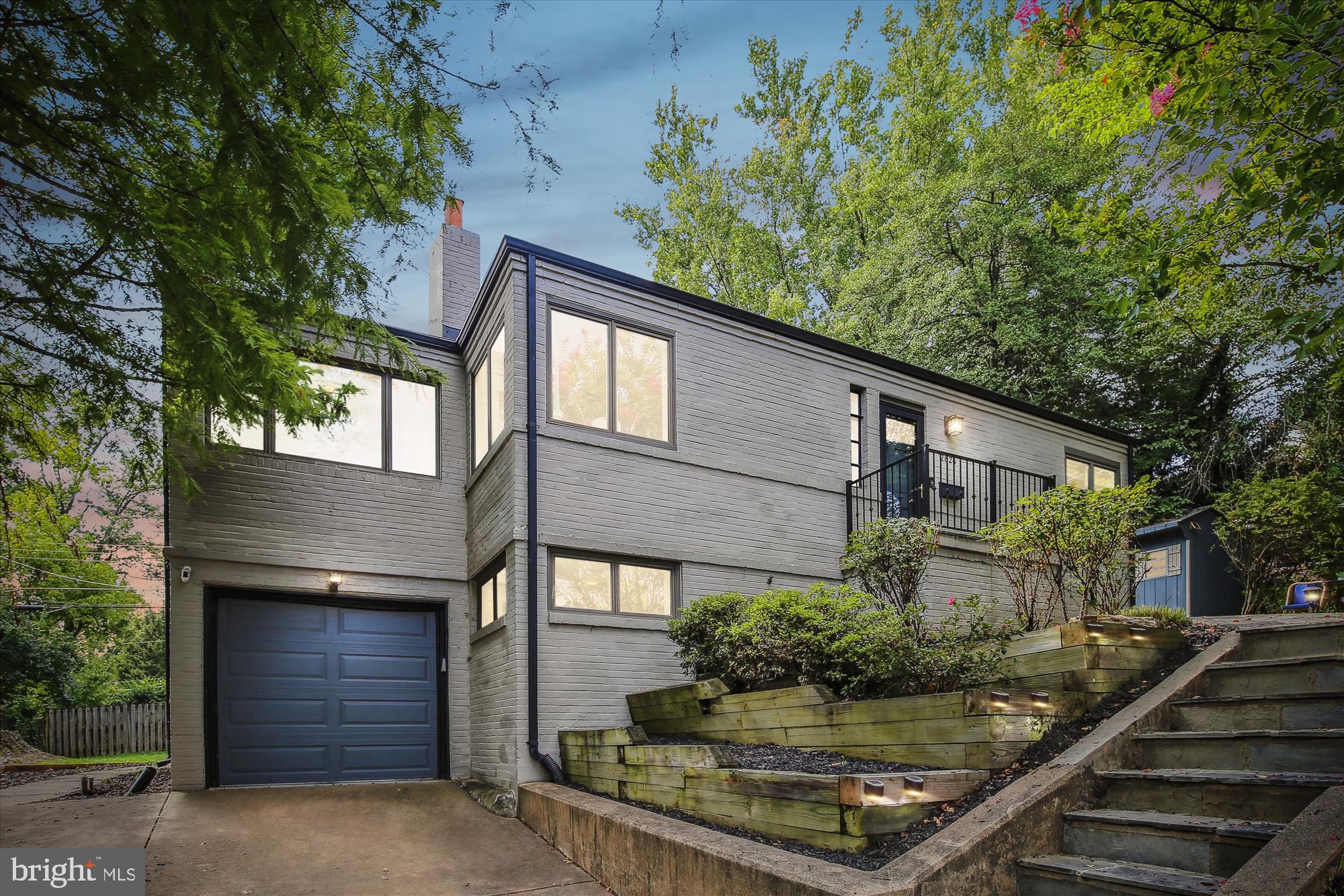 2824 SUMMERFIELD ROAD