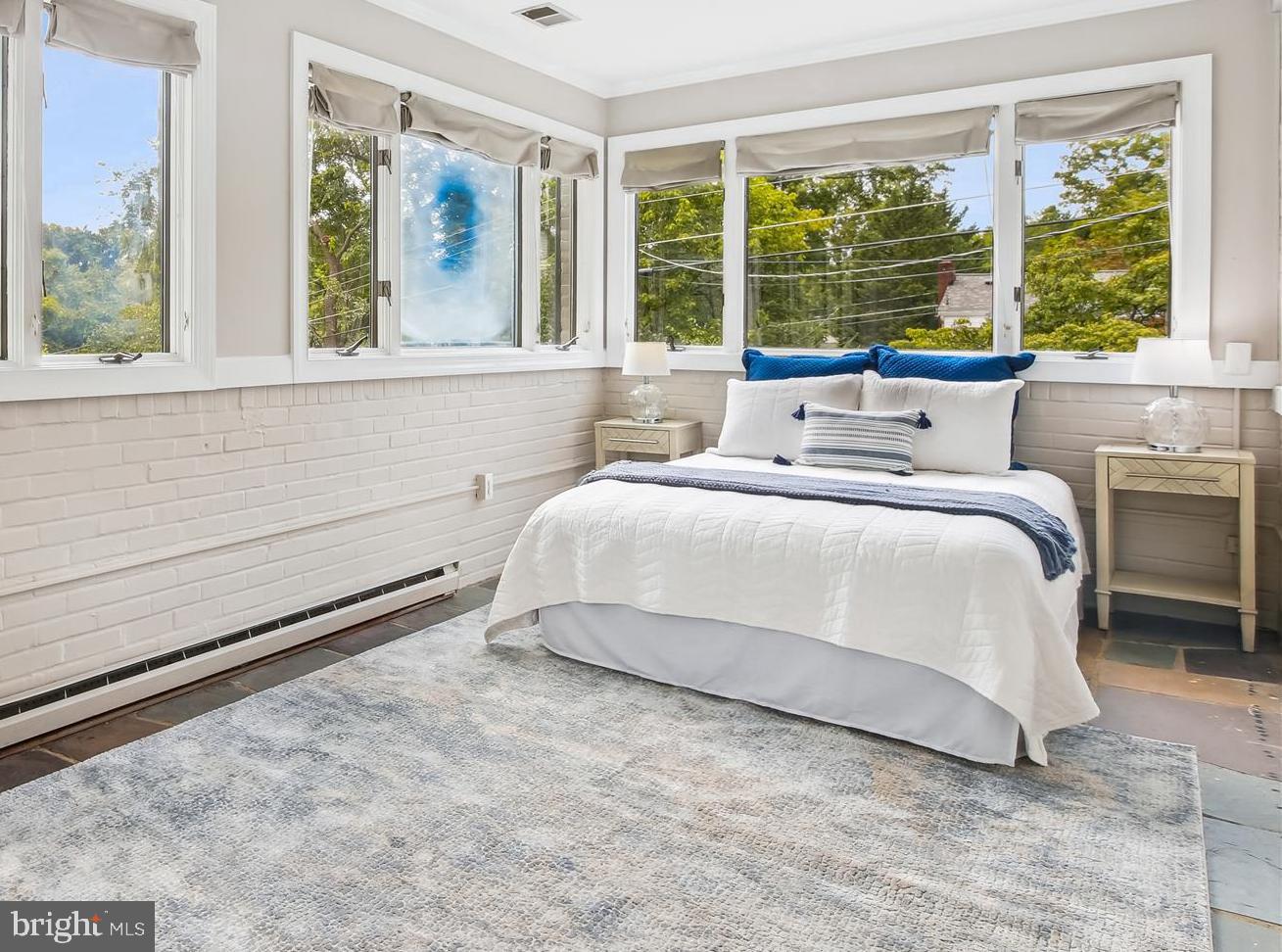 2824 SUMMERFIELD ROAD