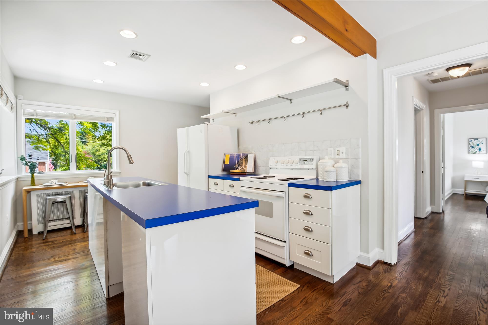 2824 SUMMERFIELD ROAD