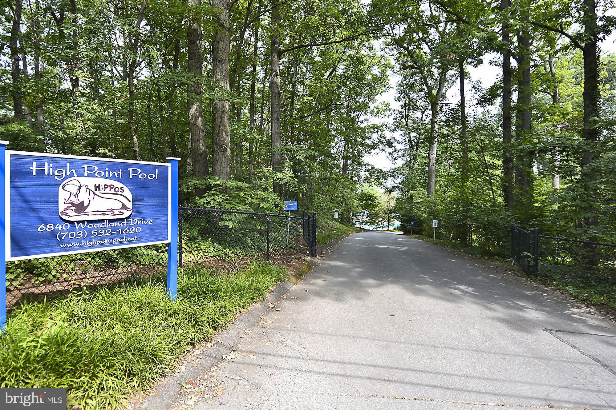 2824 SUMMERFIELD ROAD