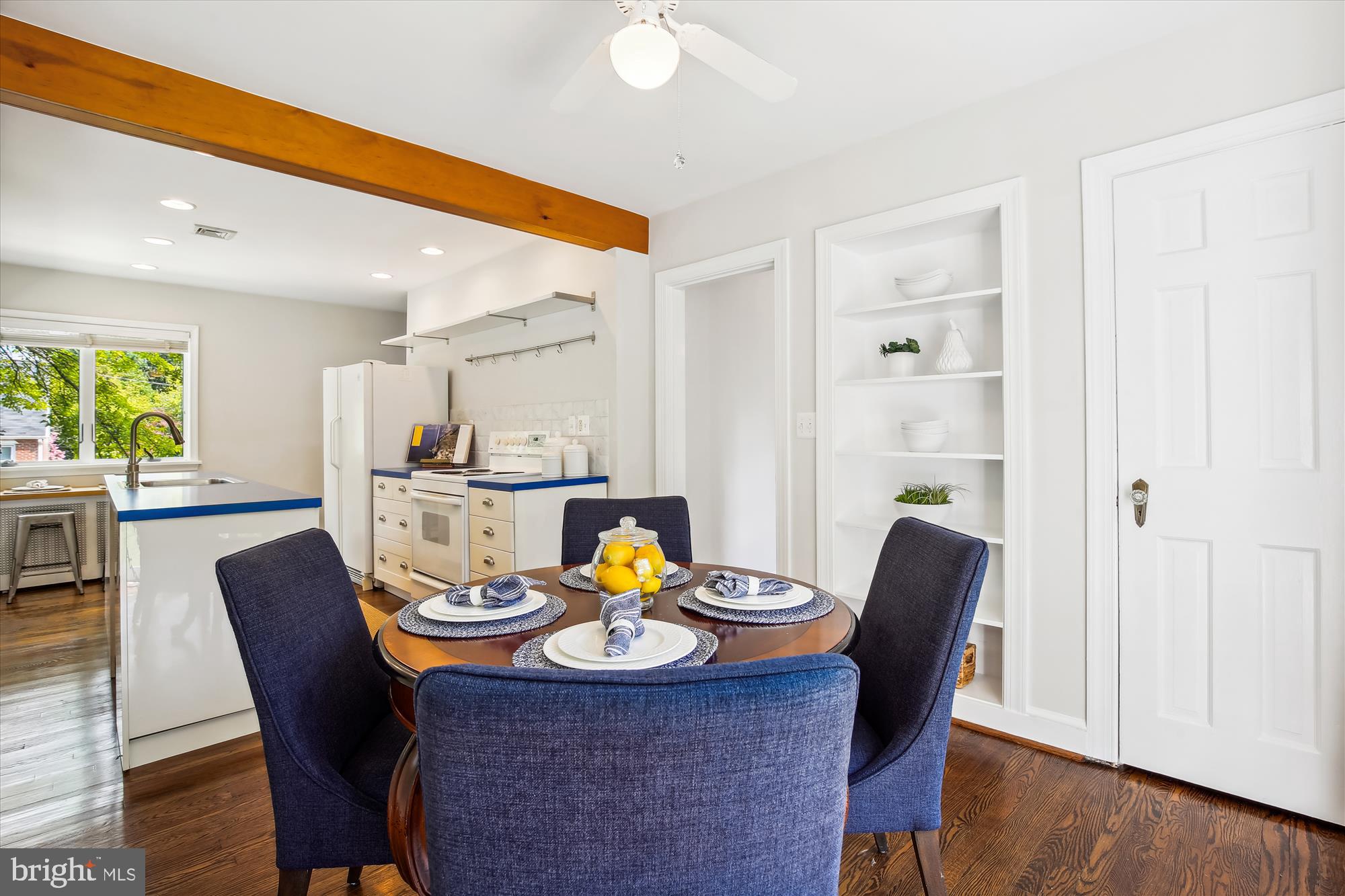 2824 SUMMERFIELD ROAD