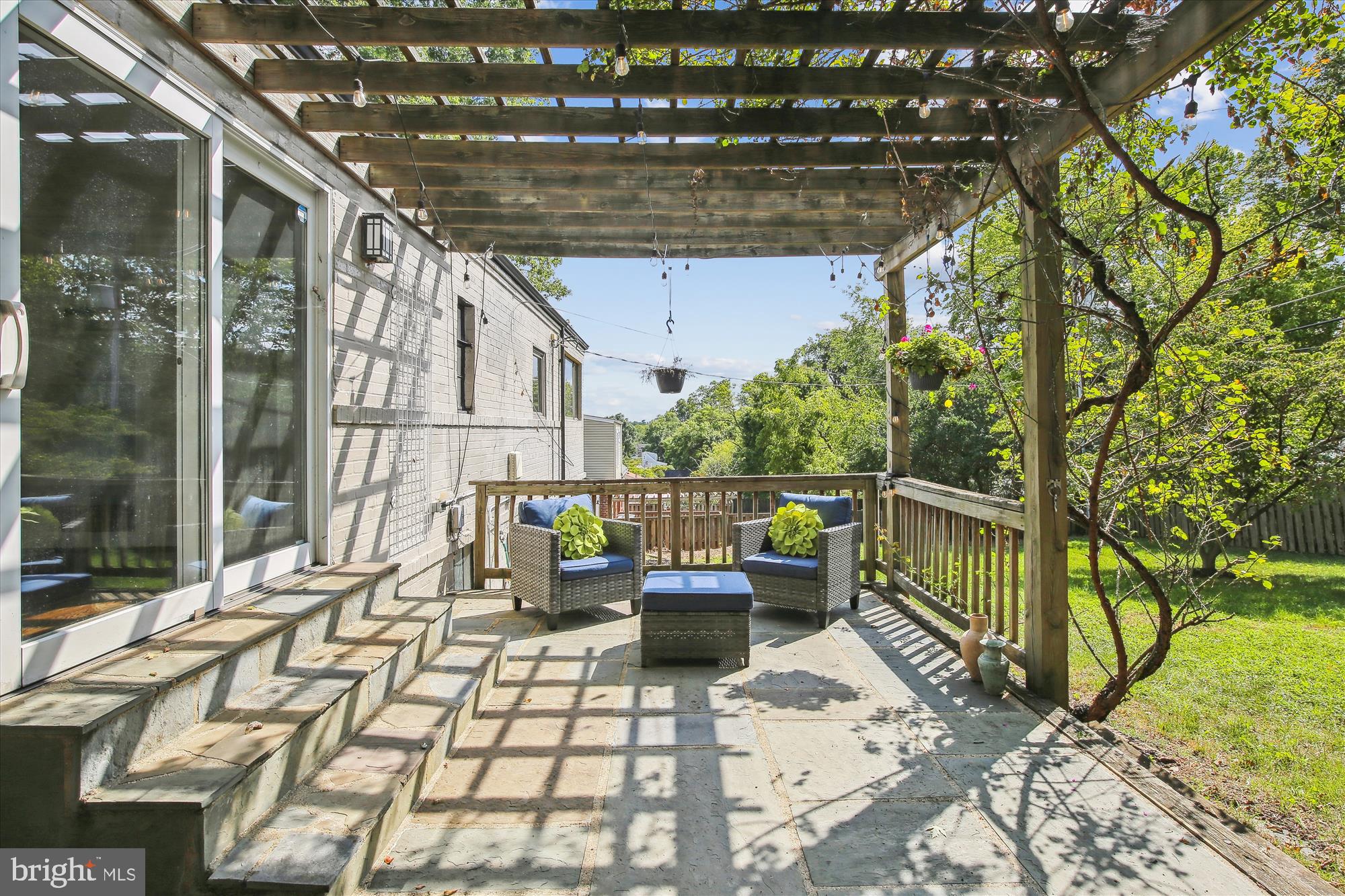 2824 SUMMERFIELD ROAD