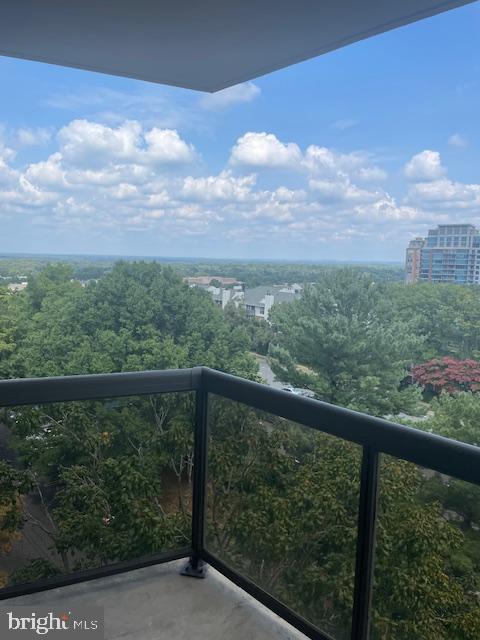 8340 GREENSBORO DRIVE 712