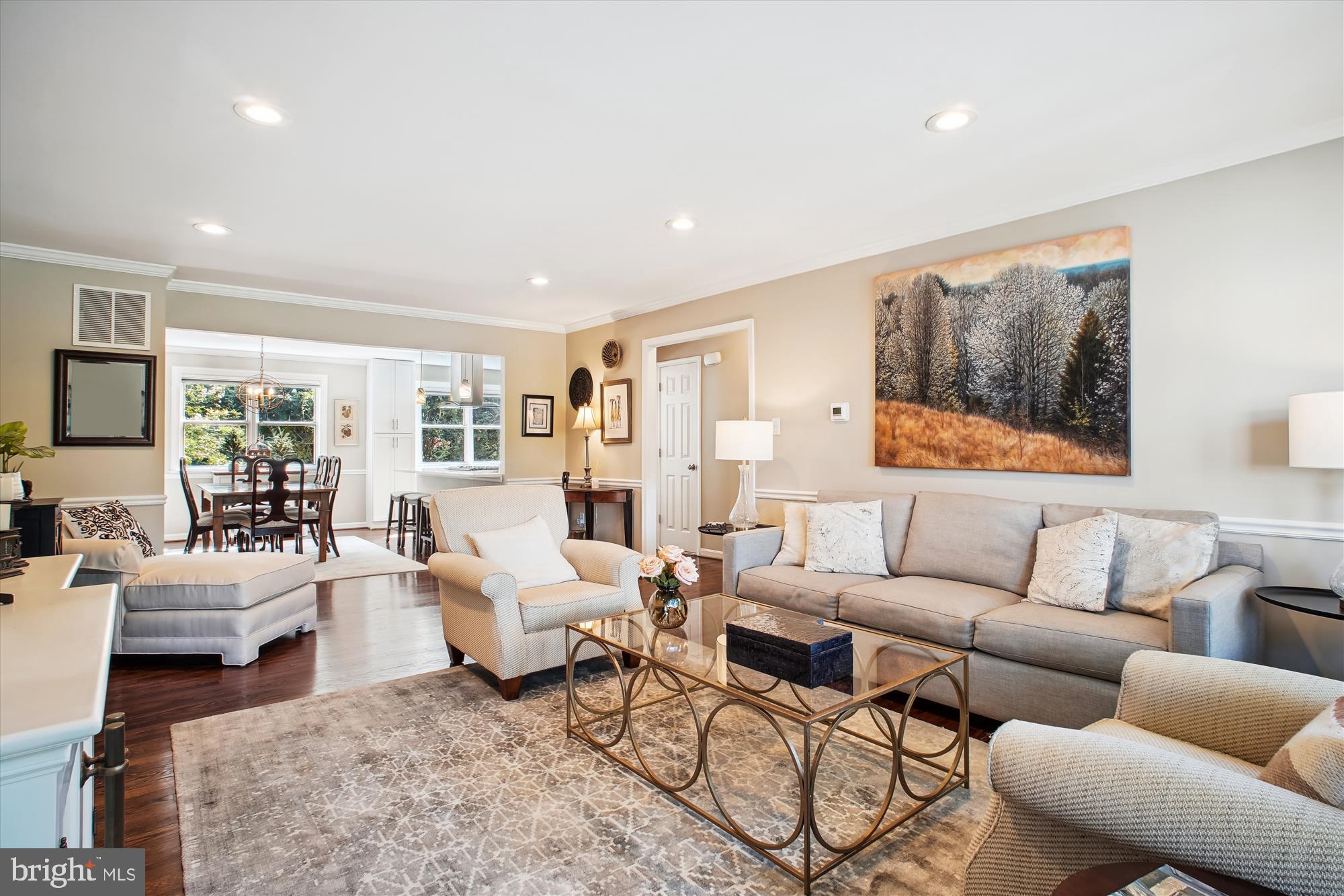 6301 GOLF COURSE SQUARE