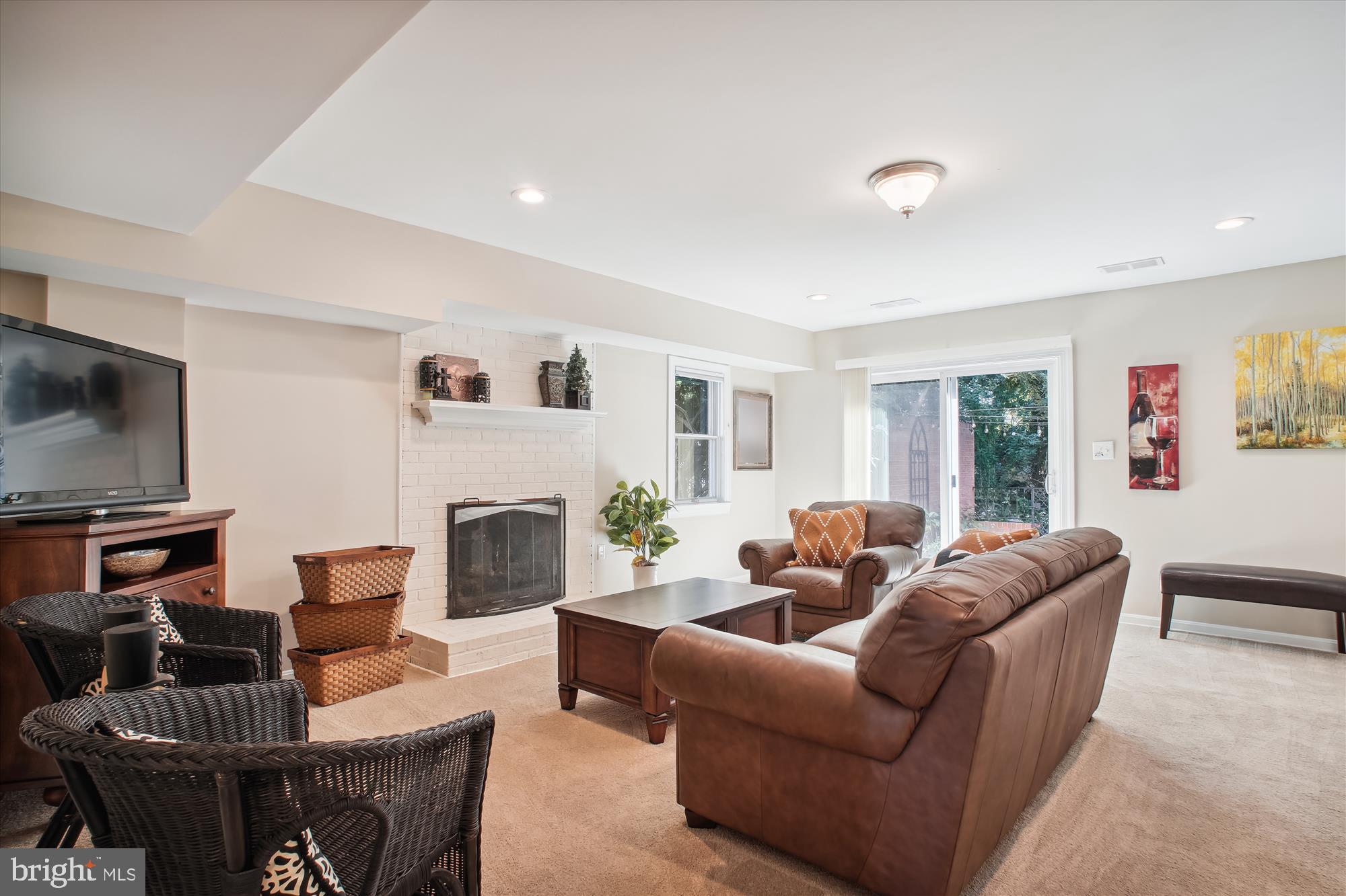 6301 GOLF COURSE SQUARE