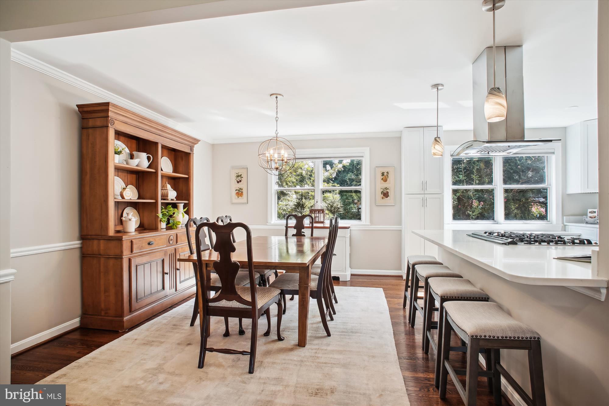 6301 GOLF COURSE SQUARE