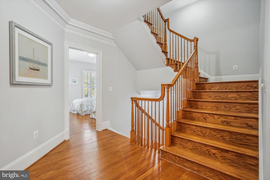 1496 TEAGUE DRIVE
