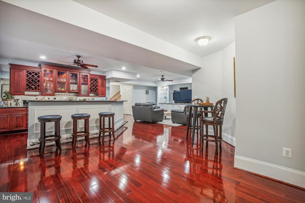 1496 TEAGUE DRIVE