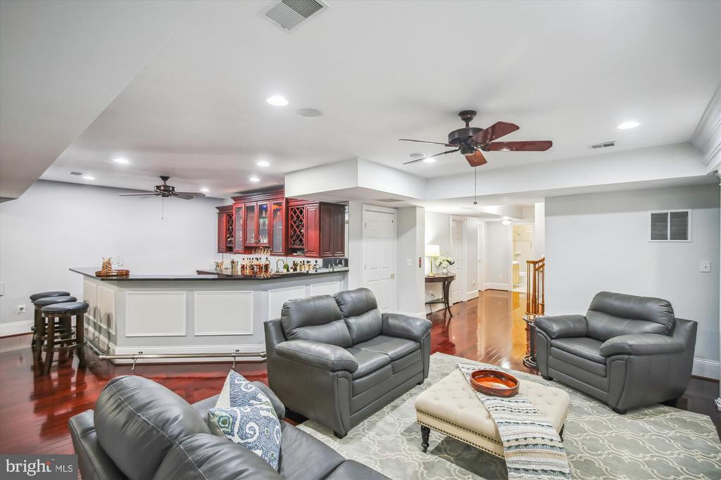 1496 TEAGUE DRIVE