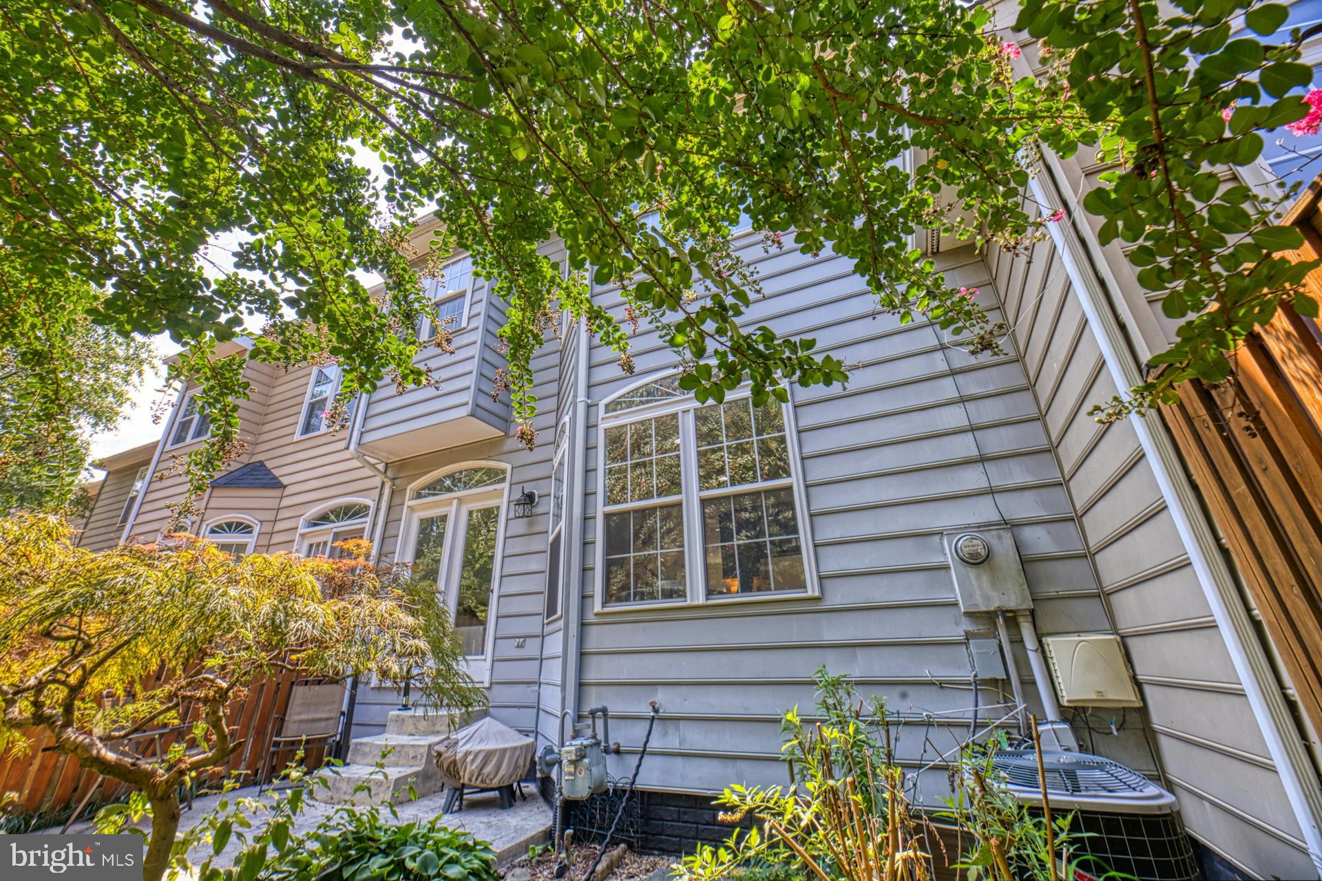 8603 BEECH HOLLOW LANE