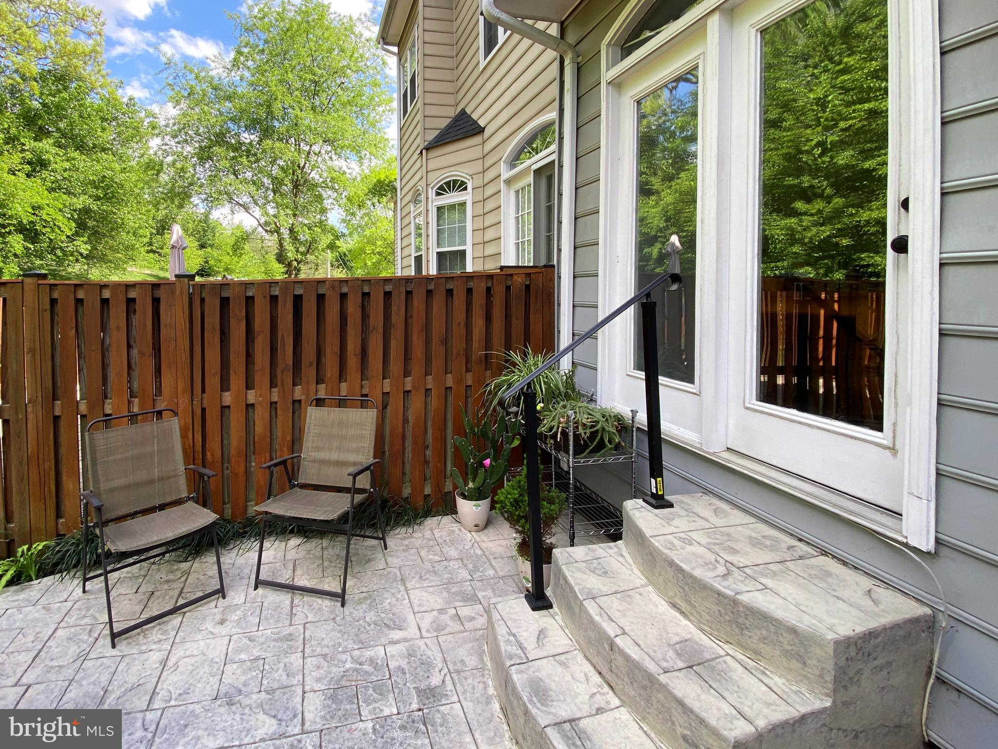 8603 BEECH HOLLOW LANE